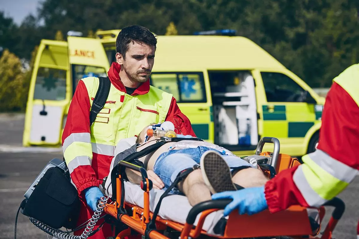 Professional International Air Ambulance Medical Team UK